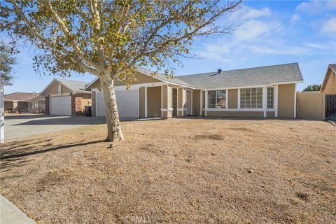 Photo of 2130 Matthew Avenue, Rosamond, CA 93560 (MLS # DW25244500) Photo of 2130 Matthew Avenue, Rosamond, CA 93560 (MLS # DW25244500)