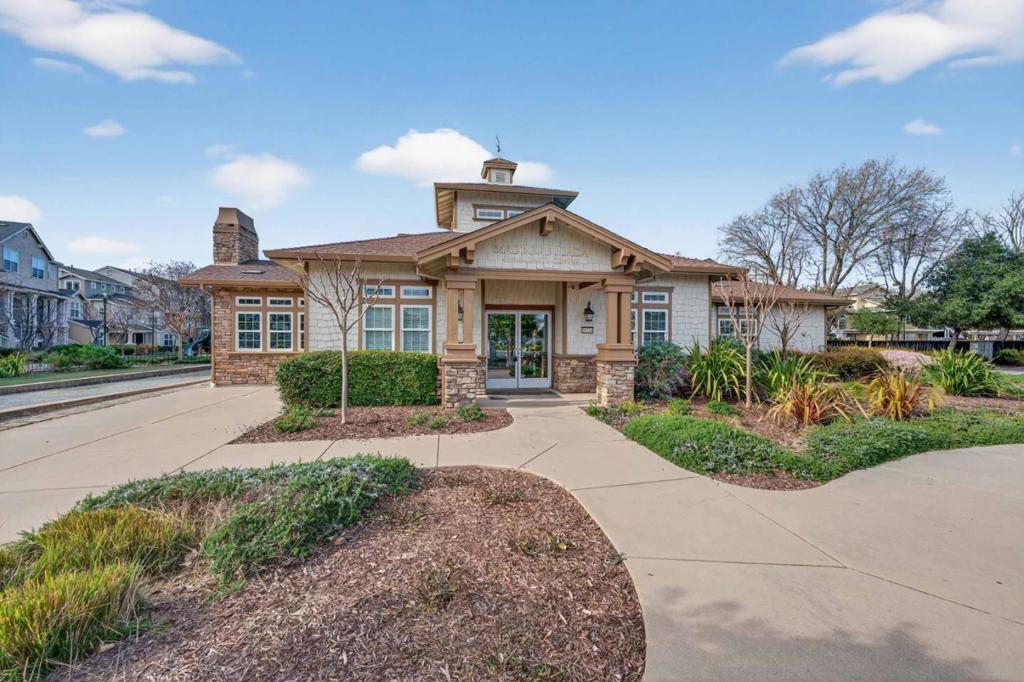 18519 Poppy Jasper Lane