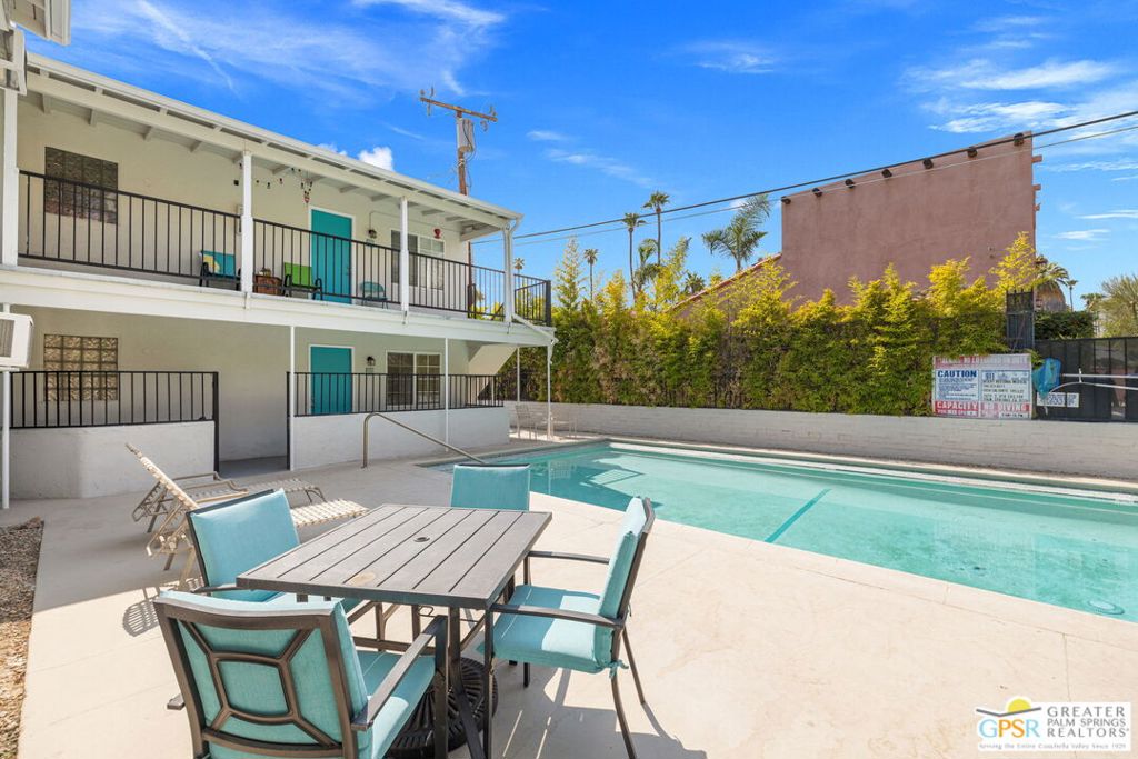 Tahquitz River Estates - Residential Lease