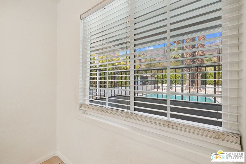 Tahquitz River Estates - Residential Lease