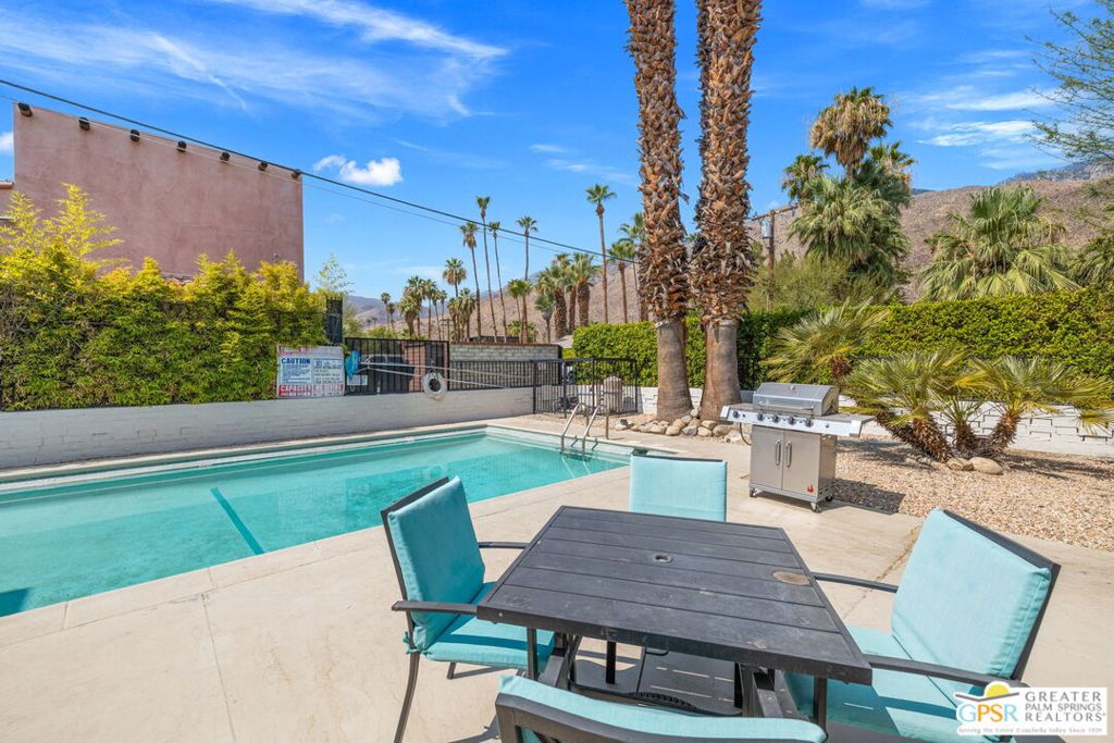 Tahquitz River Estates - Residential Lease