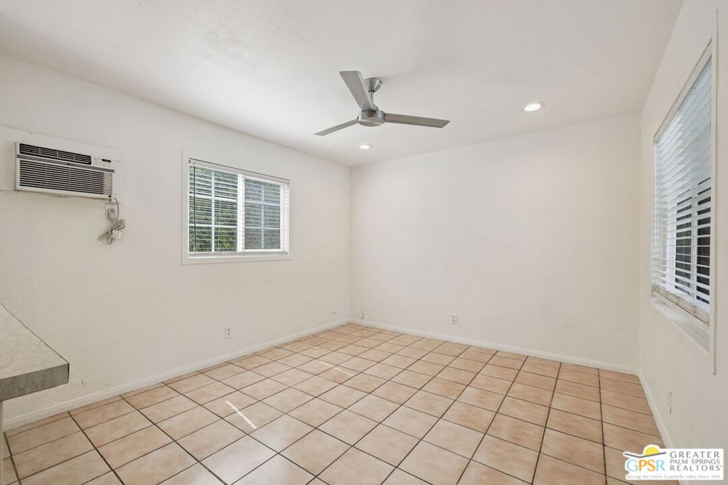 Tahquitz River Estates - Residential Lease