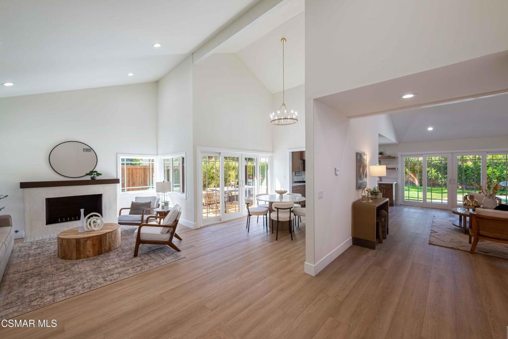 3079 E Sierra Drive