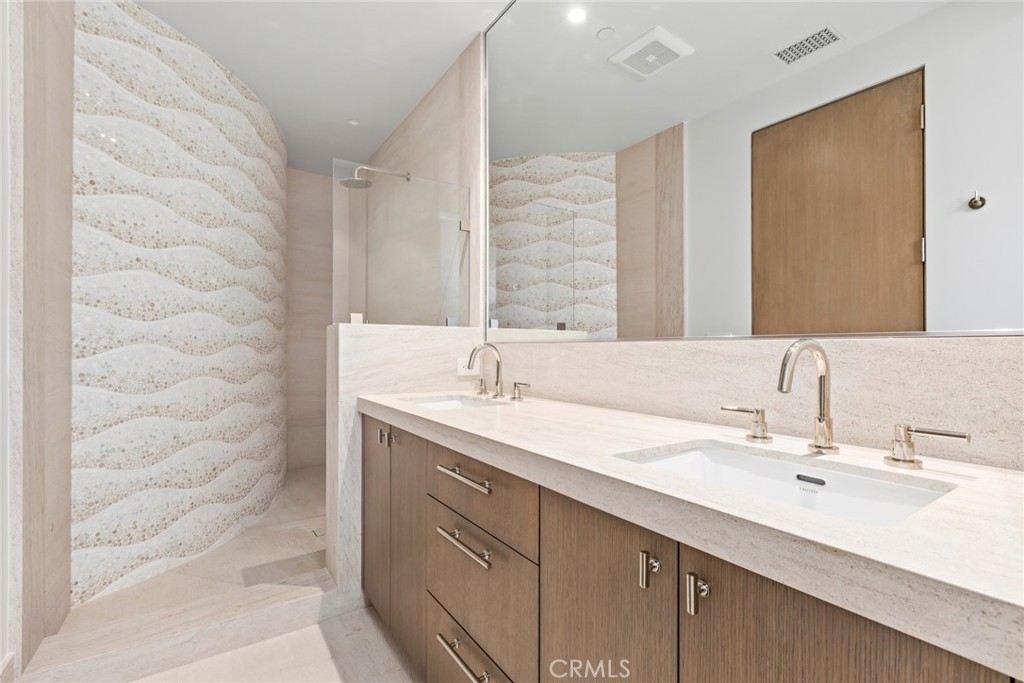 The Strand at Headlands (STRN) - Residential