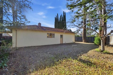 Tiny photo for 145 Holly Hill Way, Los Gatos, CA 95032 (MLS # ML82037581)