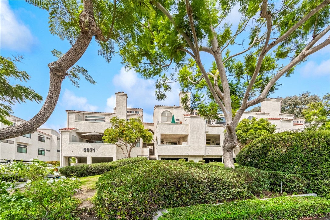 5071 Dorado Drive 106