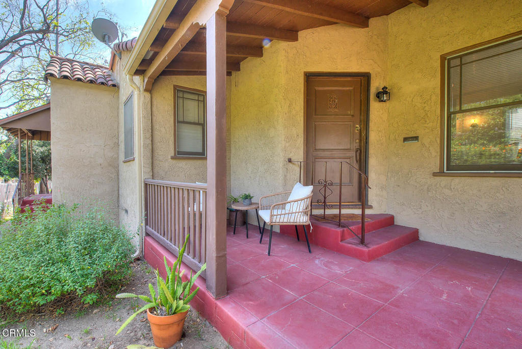 1768 E Orange Grove Boulevard