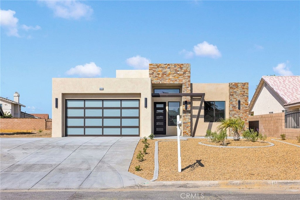 18310 Lakeview Drive