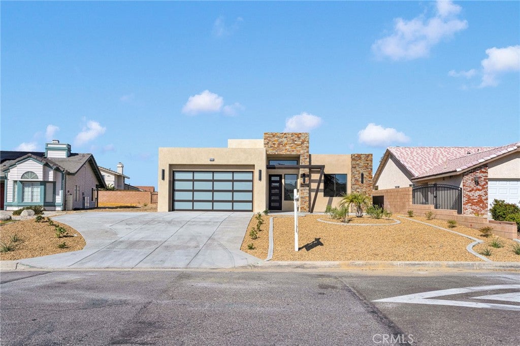 18310 Lakeview Drive