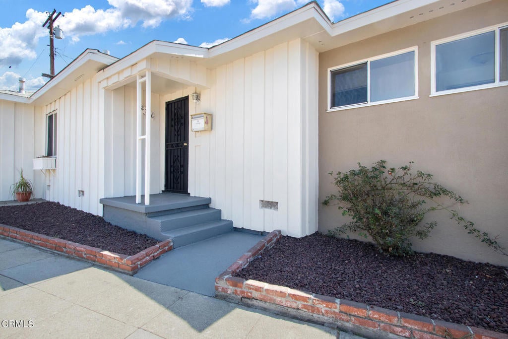 2116 S Fremont Avenue