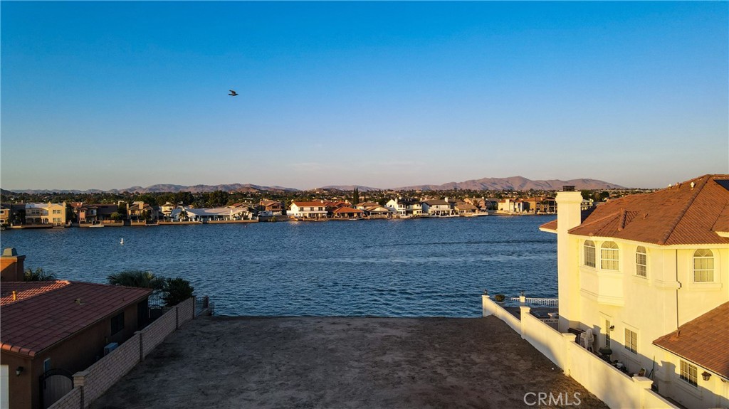 18091 Mariner Drive
