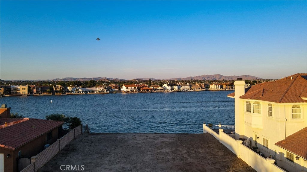18091 Mariner Drive