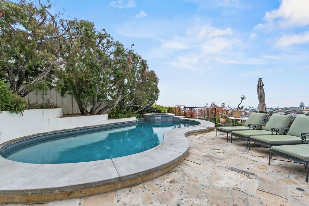 Emerald Bay (EB) - Residential Lease
