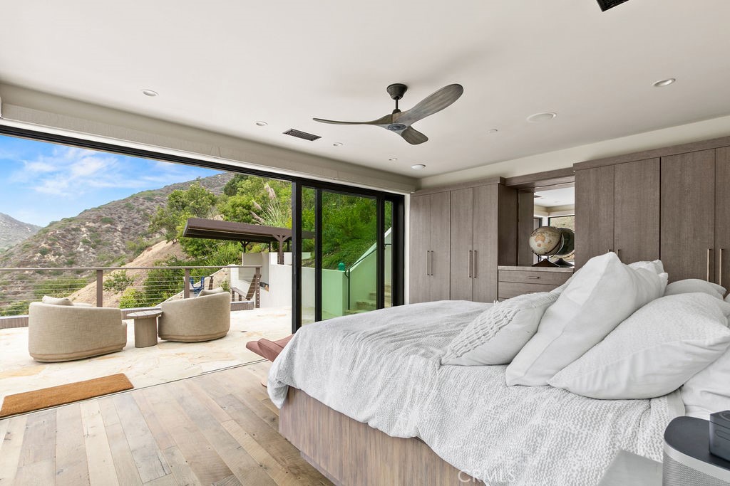 Emerald Bay (EB) - Residential Lease