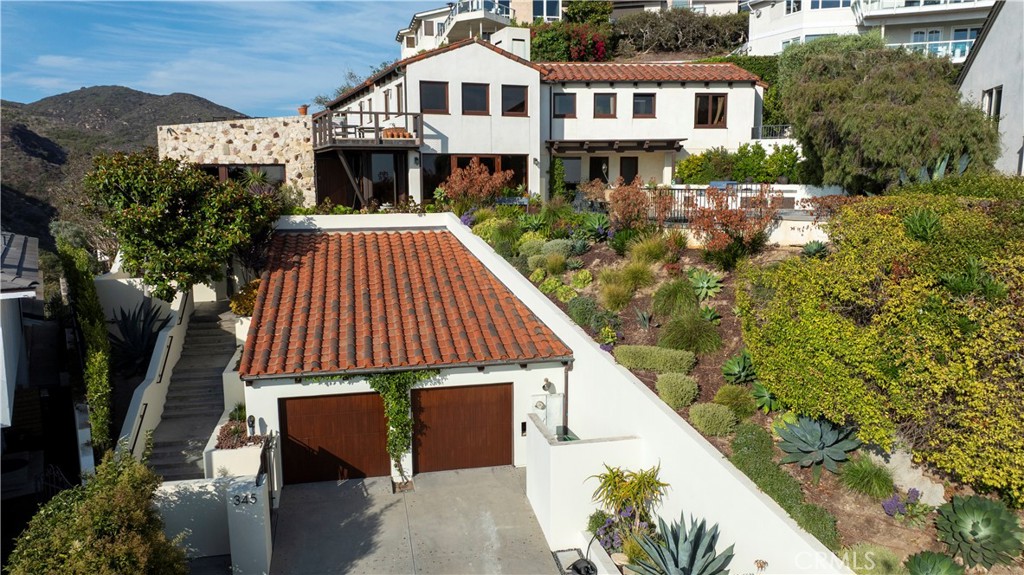 Emerald Bay (EB) - Residential Lease
