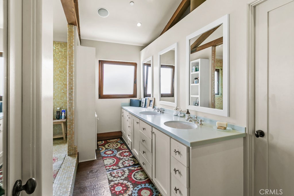 Emerald Bay (EB) - Residential Lease