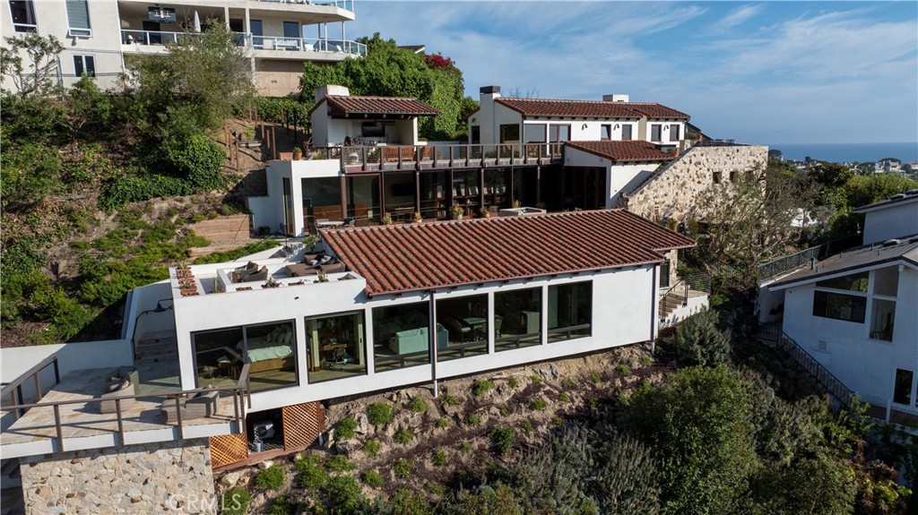 Emerald Bay (EB) - Residential Lease
