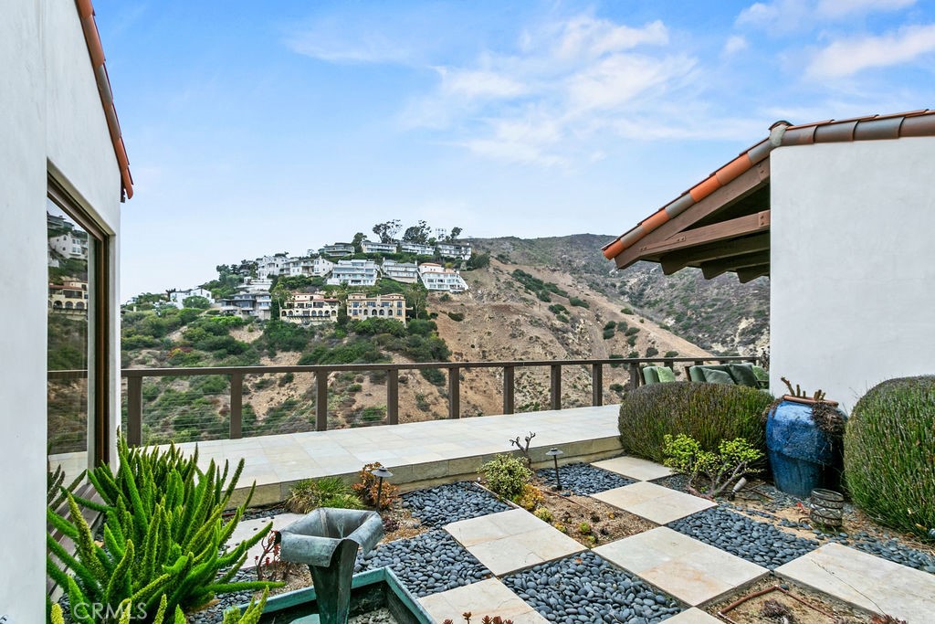 Emerald Bay (EB) - Residential Lease