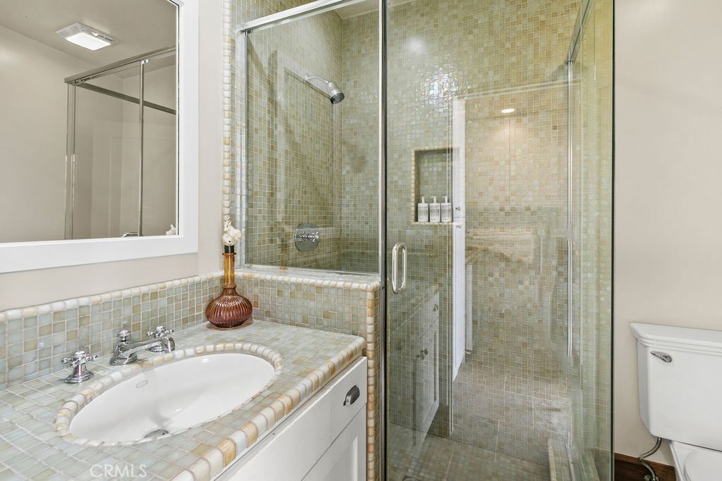 Emerald Bay (EB) - Residential Lease