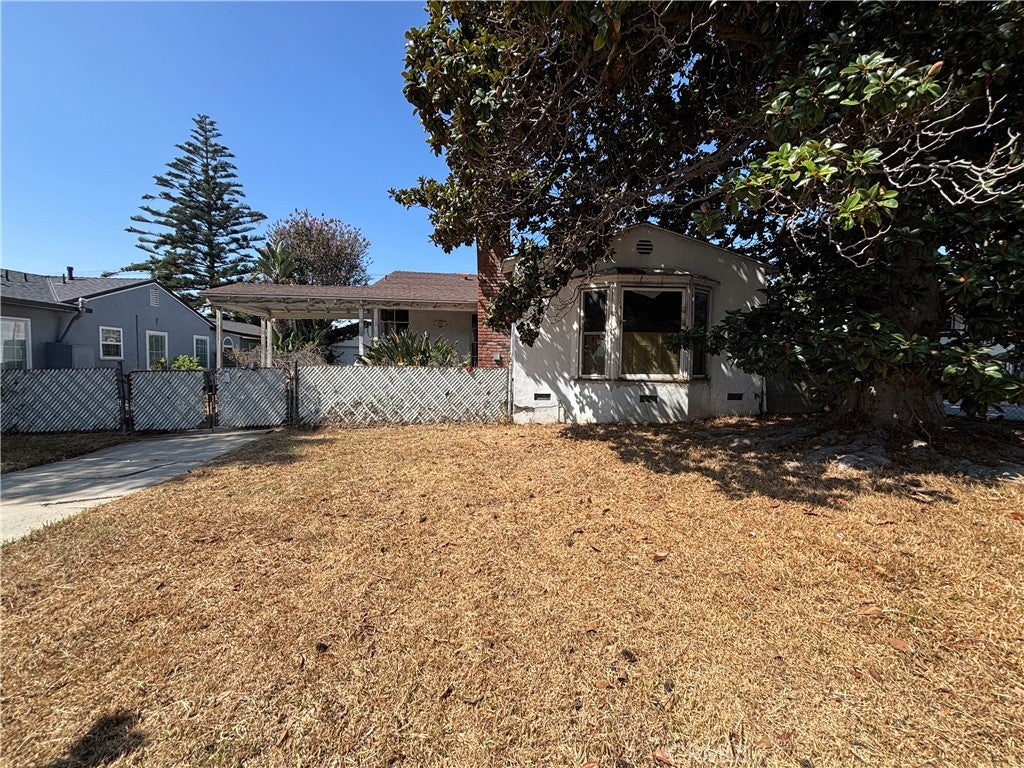 9805 S 4th