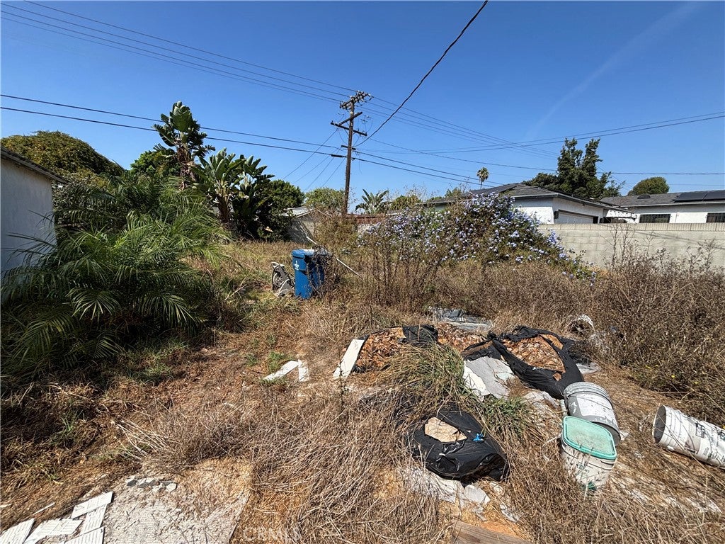 9805 S 4th