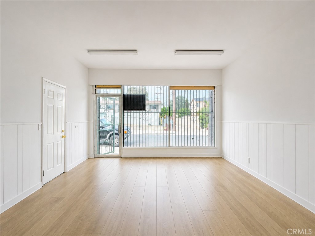110 E Cambridge