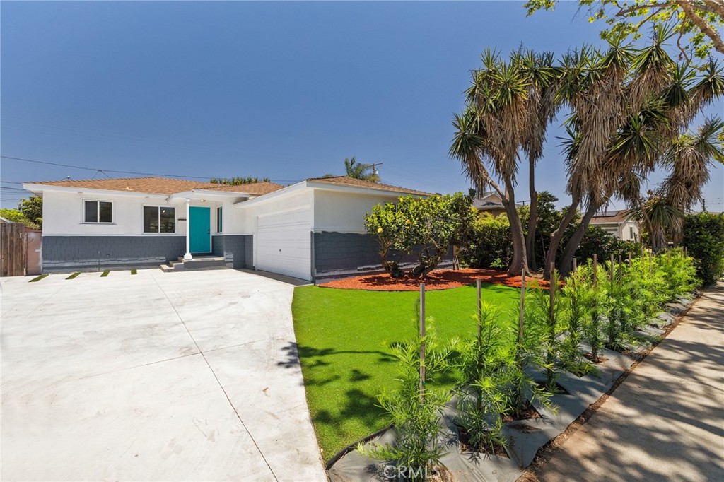 2321 W 182nd Street