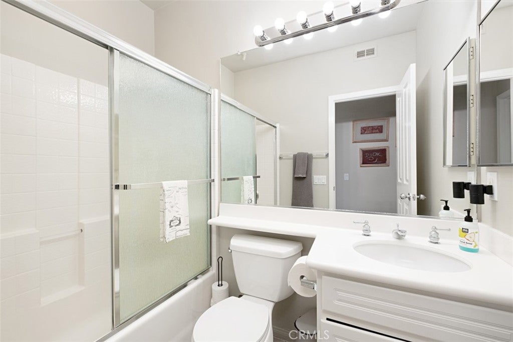 709 Solvay Aisle, Irvine CA 92606 - Photo 16