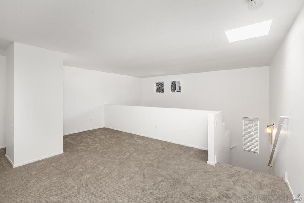 Mission Hills - Residential Lease