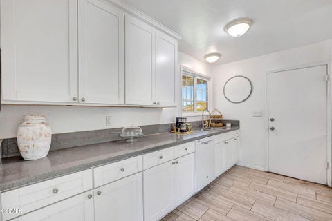 Tiny photo for 296 S Brookshire Avenue, Ventura, CA 93003 (MLS # V1-37313)