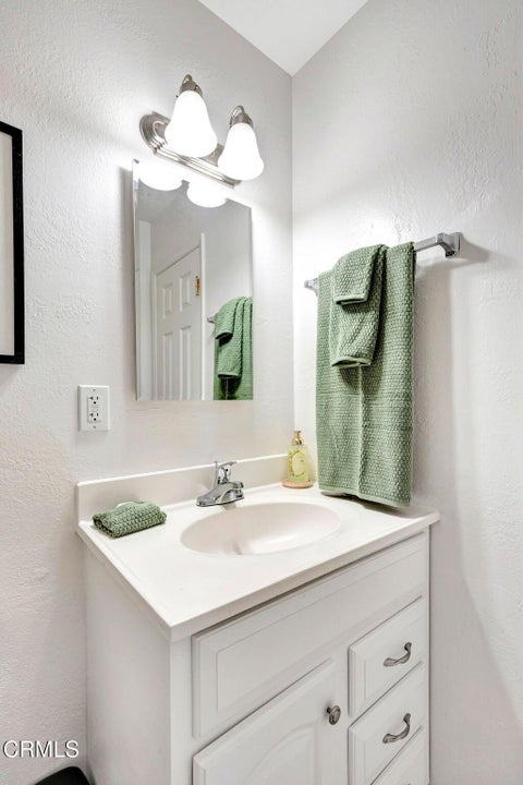 Tiny photo for 296 S Brookshire Avenue, Ventura, CA 93003 (MLS # V1-37313)