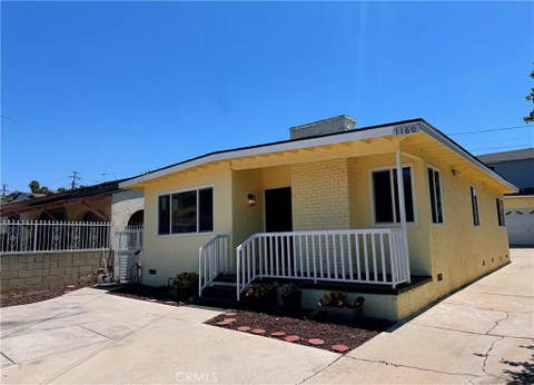 Photo of 1160 Camulos Street, Los Angeles, CA 90023 (MLS # OC26151987)