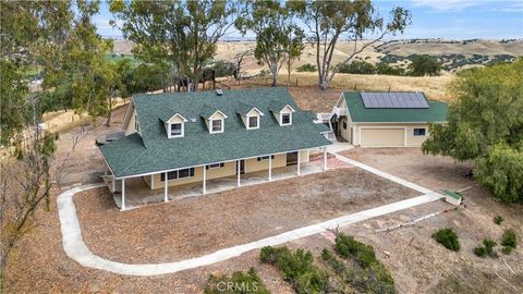 Tiny photo for 7550 Rancho Verano PL, Paso Robles, CA 93446 (MLS # SR26097958)
