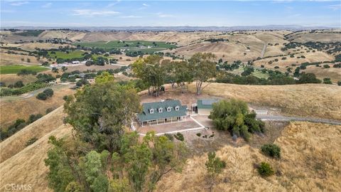 Tiny photo for 7550 Rancho Verano PL, Paso Robles, CA 93446 (MLS # SR26097958)