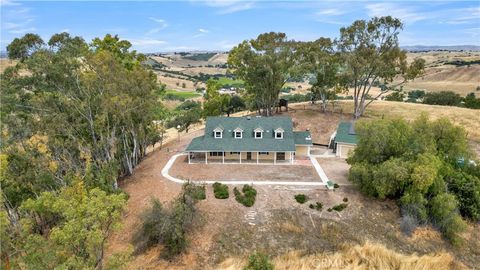 Tiny photo for 7550 Rancho Verano PL, Paso Robles, CA 93446 (MLS # SR26097958)