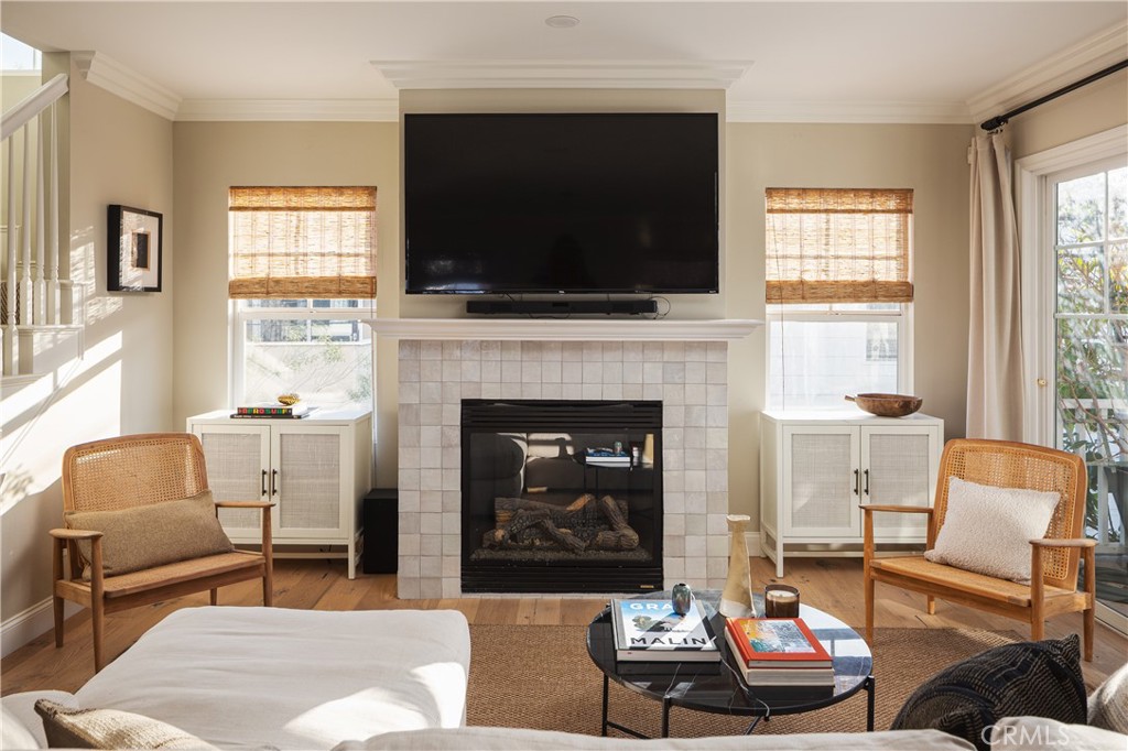 Corona del Mar South of PCH (CDMS) - Residential