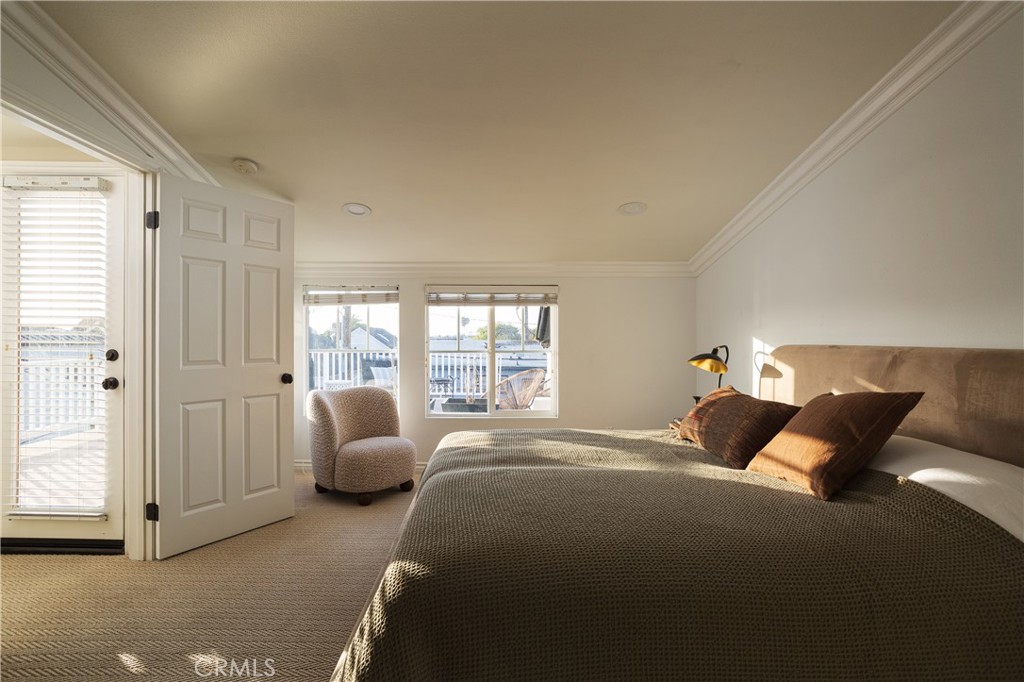 Corona del Mar South of PCH (CDMS) - Residential
