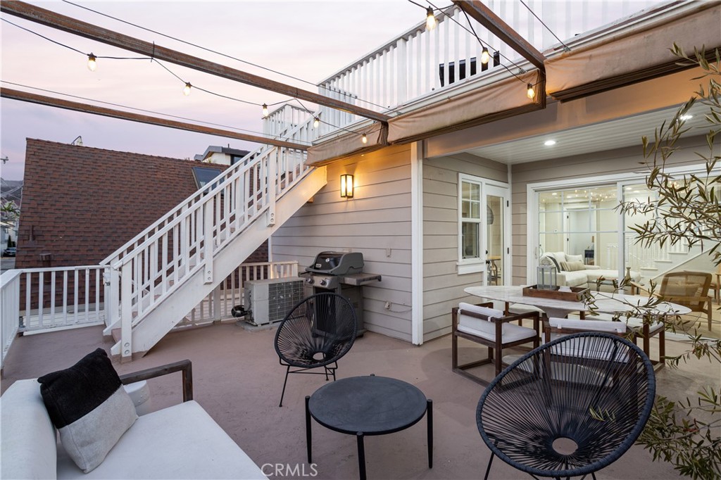 Corona del Mar South of PCH (CDMS) - Residential