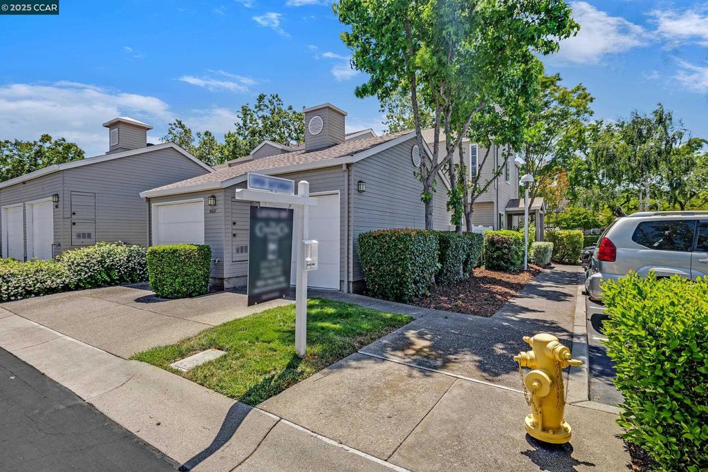 GOLD CREEK - Residential