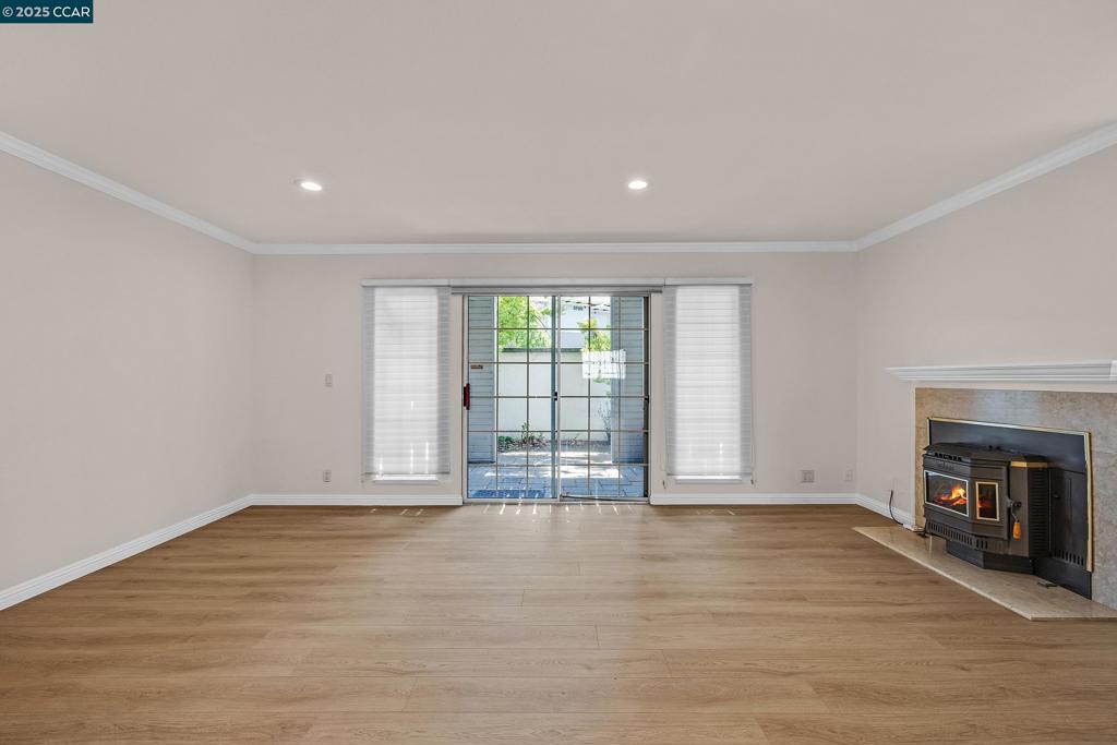 GOLD CREEK - Residential