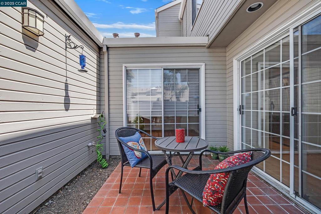 GOLD CREEK - Residential