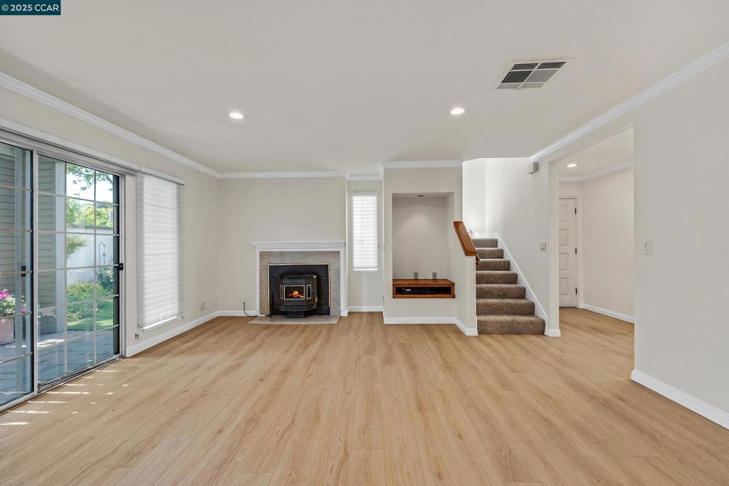 GOLD CREEK - Residential