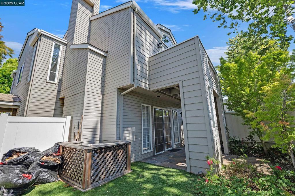 GOLD CREEK - Residential