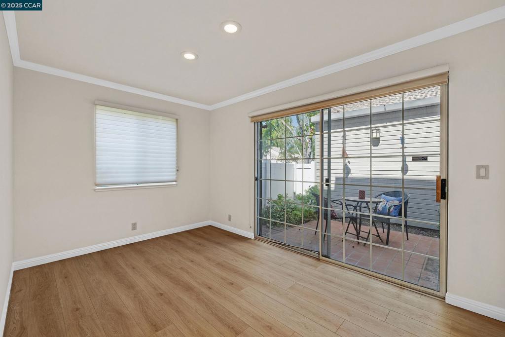 GOLD CREEK - Residential