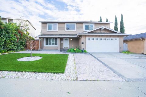 Photo of 3342 San Saba Drive, San Jose, CA 95148 (MLS # ML82041514)