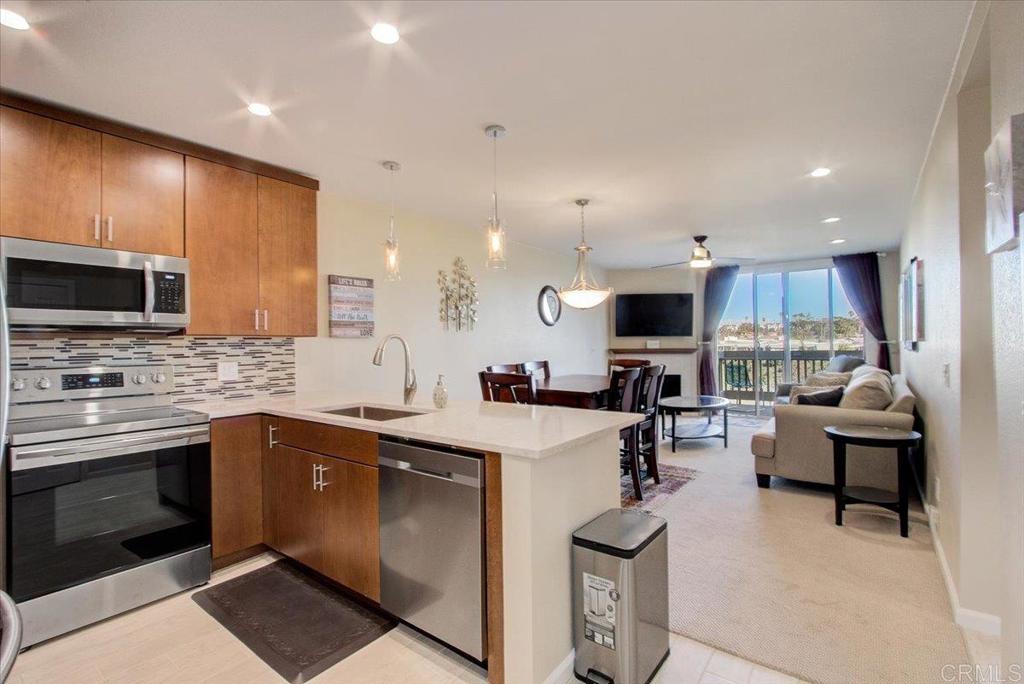 999 N Pacific Street B314