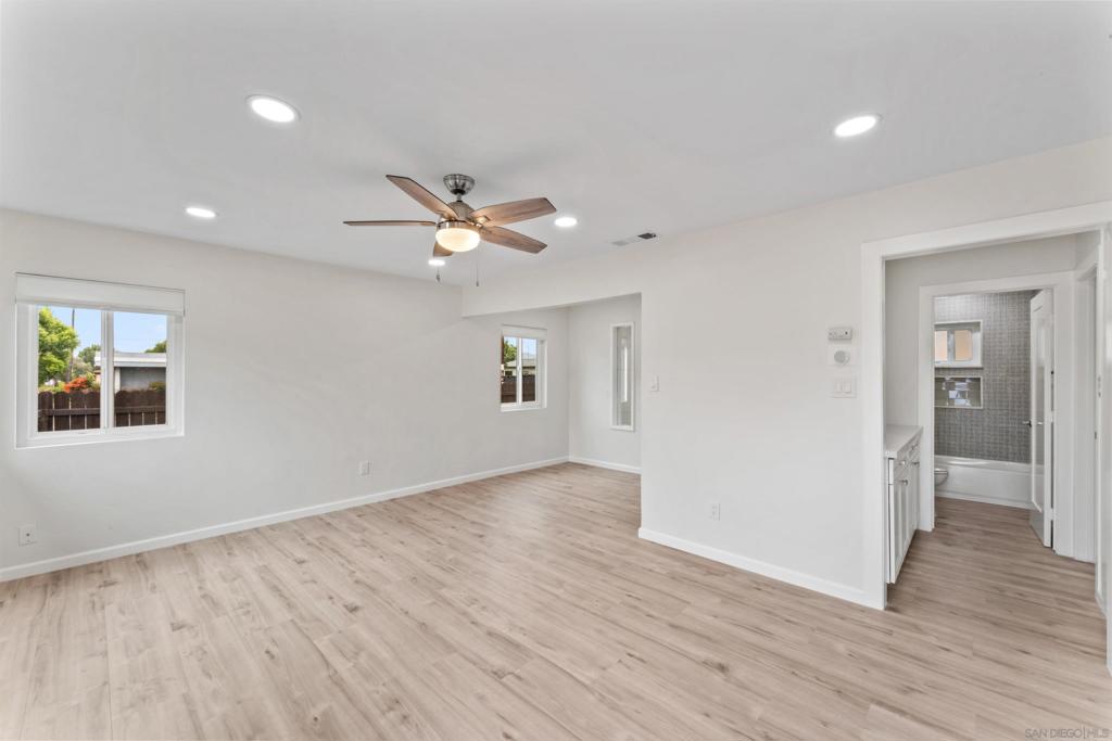 120 N Elm St