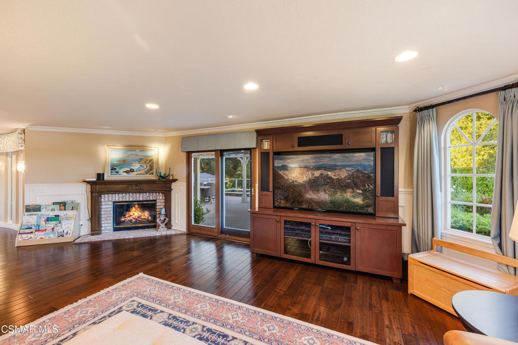 Whitehawk NR-774 - 774 - Residential