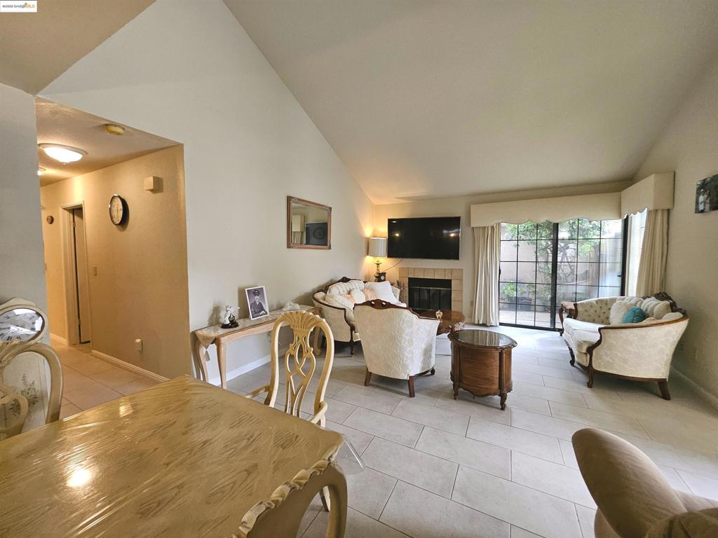HAVENWOOD VILLAG - Residential
