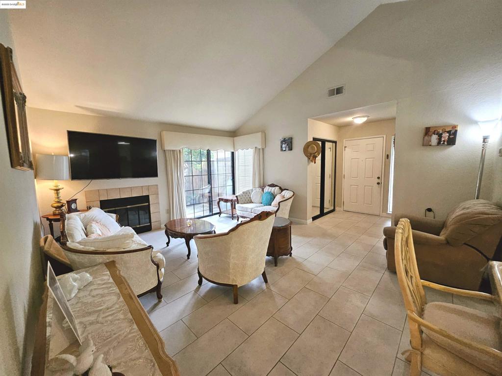 HAVENWOOD VILLAG - Residential
